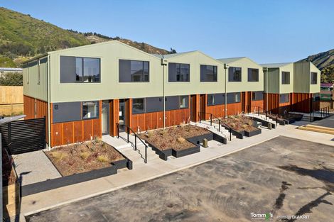 Photo of property in 10-12 Utauta Street, Waikanae, 5036