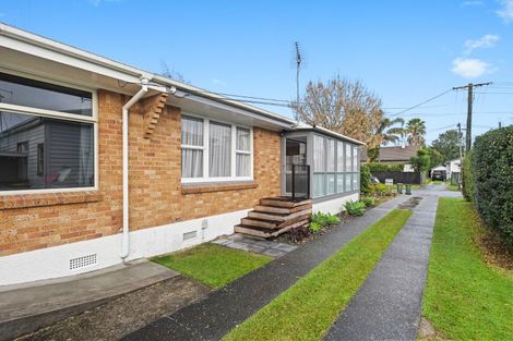 Photo of property in 14 Saint Winifreds Avenue, Hamilton East, Hamilton, 3216