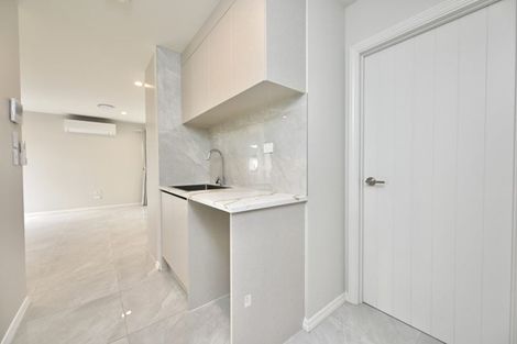 Photo of property in 6 Jodie Place, Flat Bush, Auckland, 2023