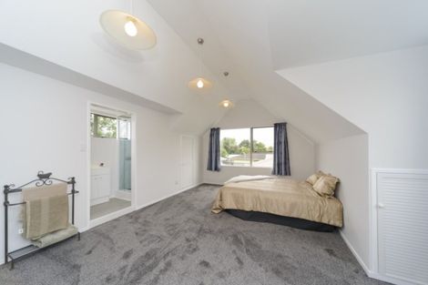 Photo of property in 89 Benmore Avenue, Cloverlea, Palmerston North, 4412