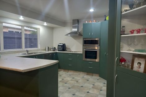 Photo of property in 82 Oranga Street, Westown, New Plymouth, 4310