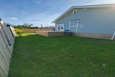 Photo of property in 55 Parris Street, Waitara, 4320