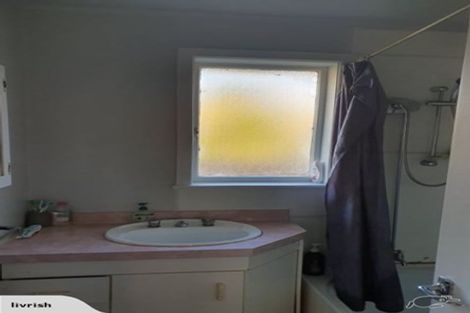 Photo of property in 2/298 Rangatira Road, Beach Haven, Auckland, 0626