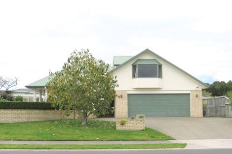 Photo of property in 32 Castlewold Drive, Bethlehem, Tauranga, 3110