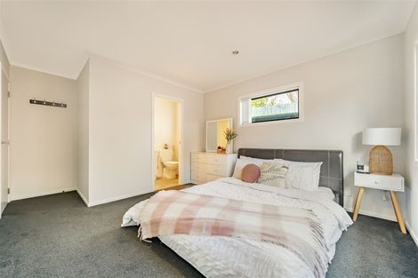 Photo of property in 85 Farmer Crescent, Taita, Lower Hutt, 5011