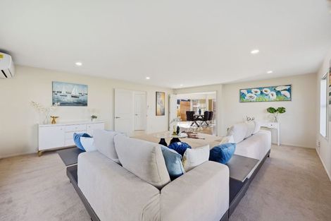 Photo of property in 74a Priestley Drive, Bucklands Beach, Auckland, 2014