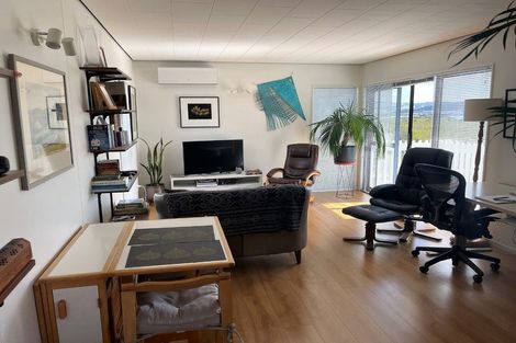 Photo of property in 27 Raumati Crescent, Onerahi, Whangarei, 0110