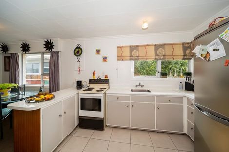 Photo of property in 109 Govett Avenue, Frankleigh Park, New Plymouth, 4310