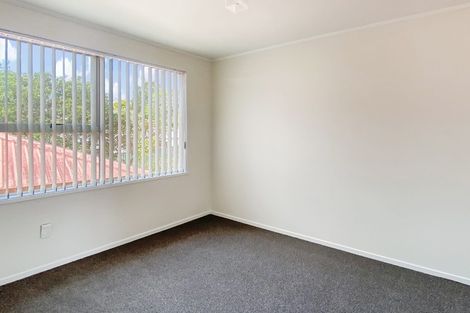 Photo of property in 15 Pisces Road, Glen Eden, Auckland, 0602