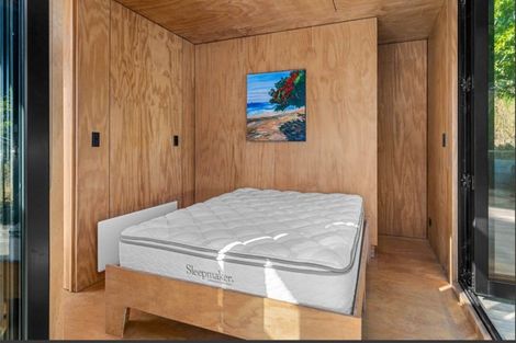 Photo of property in 16 Taranga Road, Langs Beach, Waipu, 0582