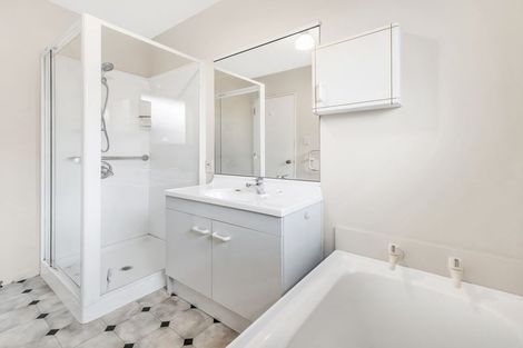 Photo of property in 3/107 Middlepark Road, Sockburn, Christchurch, 8042