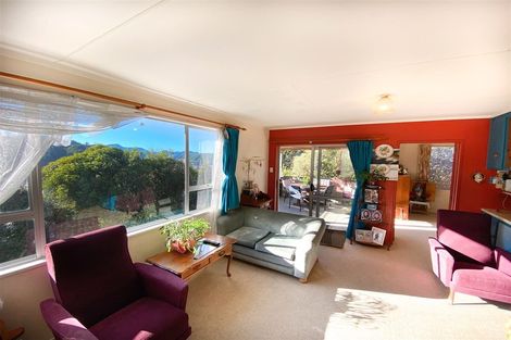 Photo of property in 10 Webster Place, Picton, 7220