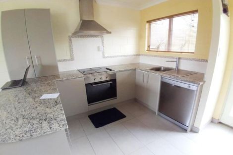 Photo of property in 2/138 Rangatira Road, Beach Haven, Auckland, 0626