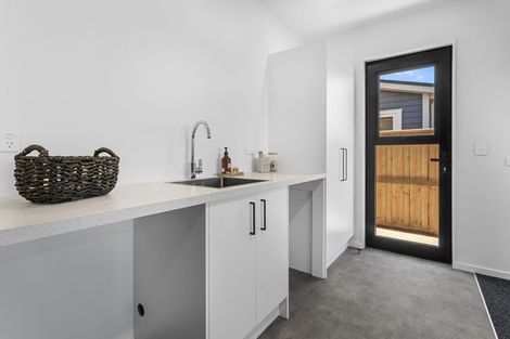 Photo of property in 10 Longfields Road, Brightwater, 7022