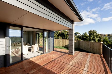 Photo of property in 11d Western Avenue, Omokoroa, 3114