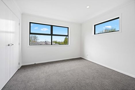 Photo of property in 2/26 Hunter Street, Hamilton Lake, Hamilton, 3204