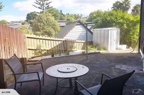 Photo of property in 1/30 Honeysuckle Lane, Mairangi Bay, Auckland, 0630