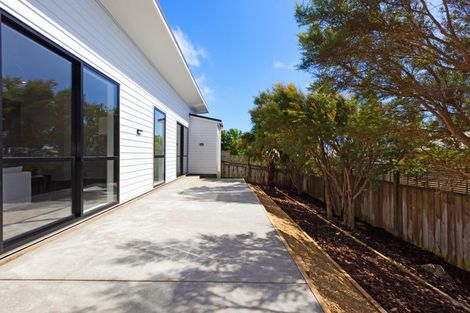 Photo of property in 18 Rifleman Lane, Paraparaumu Beach, Paraparaumu, 5032