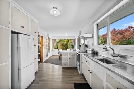 Photo of property in 150 Grimseys Road, Redwood, Christchurch, 8051