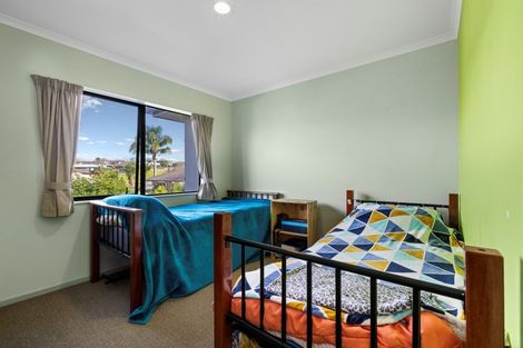 Photo of property in 52 Inverness Drive, Pyes Pa, Tauranga, 3112