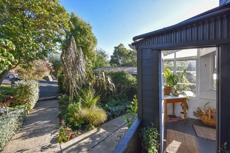 Photo of property in 37 Frances Street, Broad Bay, Dunedin, 9014