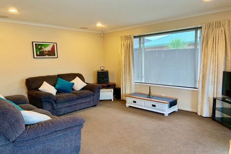 Photo of property in 2/90a Leaver Terrace, North New Brighton, Christchurch, 8083