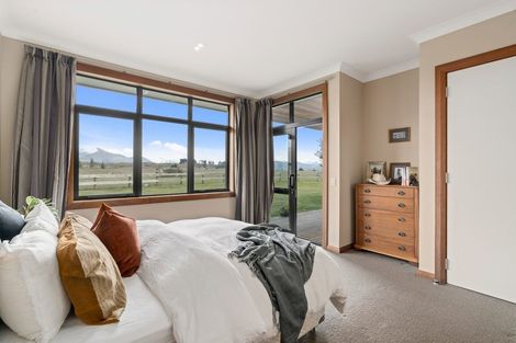 Photo of property in 182 Stevenson Road, Wanaka, 9382