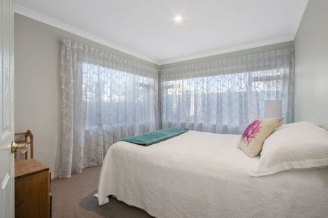 Photo of property in 32 Noble Johnston Drive, Katikati, 3129