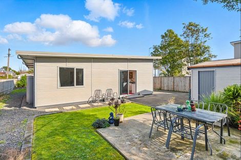 Photo of property in 37 Liverpool Street, Levin, 5510