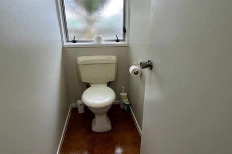 Photo of property in 4 Cromdale Avenue, Highland Park, Auckland, 2010