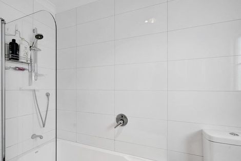 Photo of property in 41 Princes Street, Fitzroy, New Plymouth, 4312