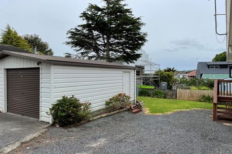 Photo of property in 46 Drake Street, Howick, Auckland, 2014