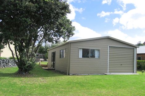 Photo of property in 8 Lake Court, Pauanui, Hikuai, 3579