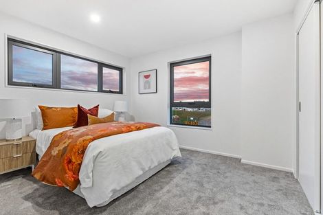 Photo of property in 216 Henwood Road, Westgate, 0814