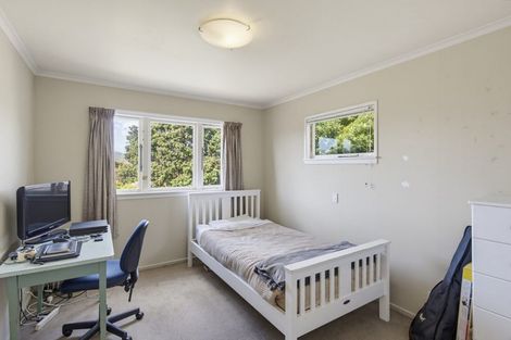 Photo of property in 9 Kirkway, Raumati Beach, Paraparaumu, 5032