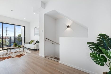 Photo of property in 10/133 Bayswater Avenue, Bayswater, Auckland, 0622