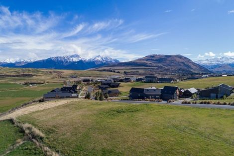 Photo of property in 63 Jacks Point Rise, Jacks Point, Queenstown, 9371