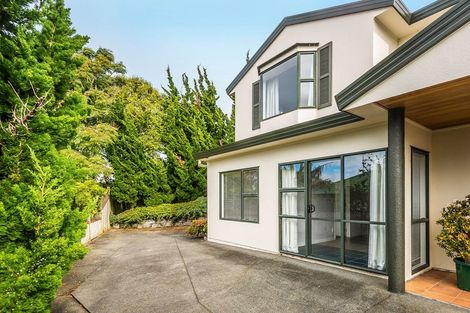 Photo of property in 12 Egret Court, Unsworth Heights, Auckland, 0632