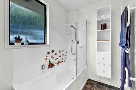 Photo of property in 14 Glasgow Street, Bell Block, New Plymouth, 4312