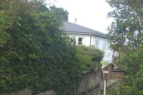 Photo of property in 194 Miromiro Road, Normandale, Lower Hutt, 5010