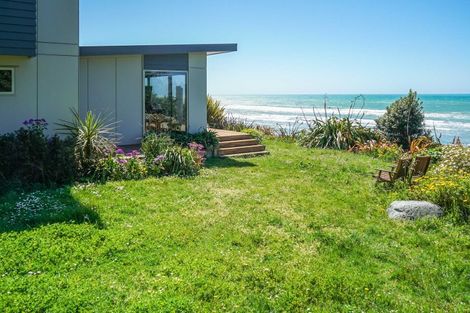 Photo of property in 23 Moody Street, Gore Bay, Cheviot, 7383