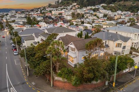 Photo of property in 75 Brougham Street, Mount Victoria, Wellington, 6011