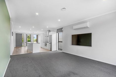 Photo of property in 22 George West Square West, Wigram, Christchurch, 8025