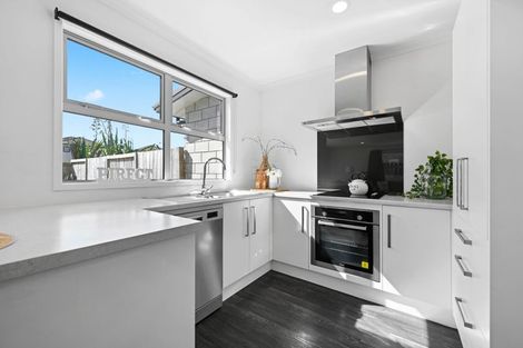 Photo of property in 2a Garnett Avenue, Forest Lake, Hamilton, 3200