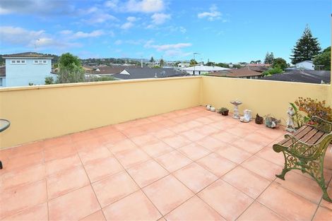Photo of property in 33f Florence Avenue, Orewa, 0931