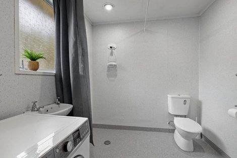 Photo of property in 7a Waterloo Place, Westown, New Plymouth, 4310