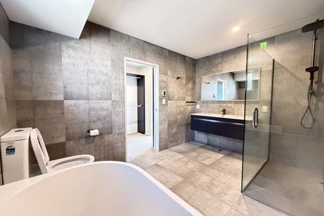 Photo of property in 122 Hugh Green Drive, Pinehill, Auckland, 0632