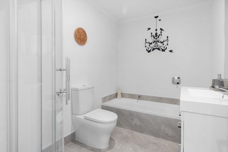 Photo of property in 3/66 Hare Puke Drive, Flagstaff, Hamilton, 3210