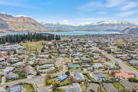 Photo of property in 14 Ragan Lane, Wanaka, 9305