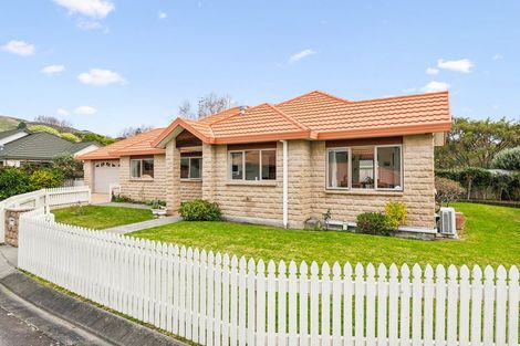 Photo of property in 474 Te Moana Road, Waikanae, 5036